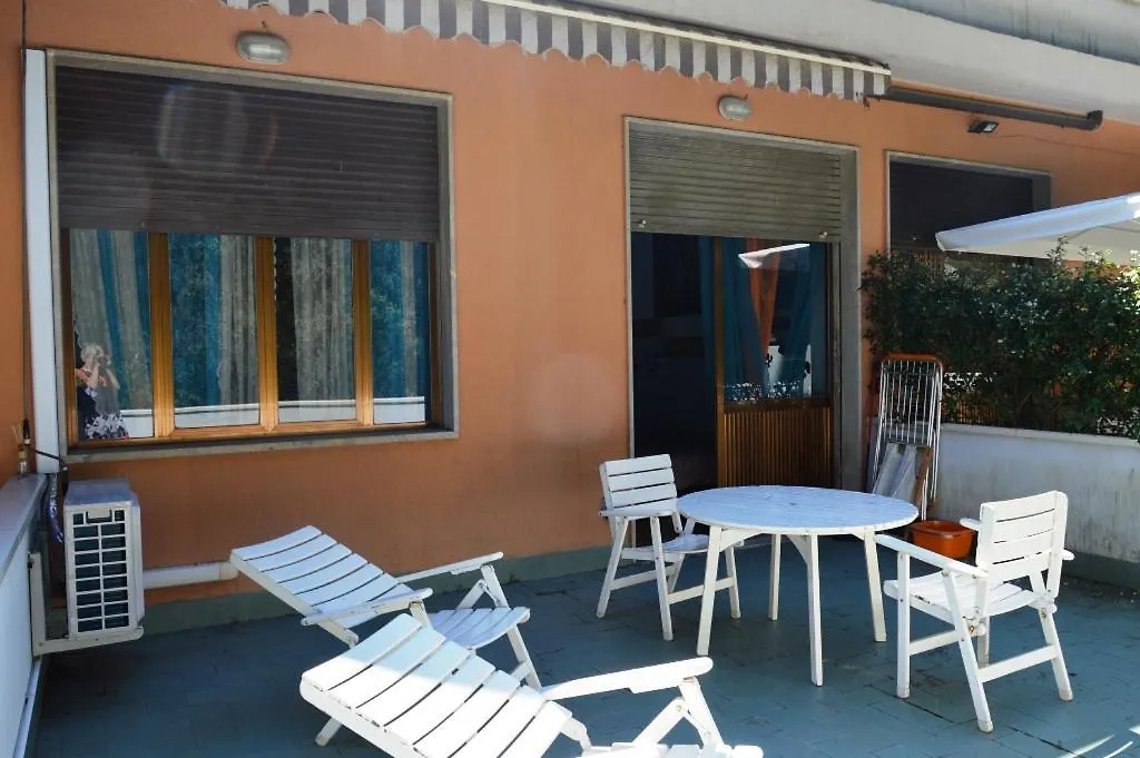 מרינה די קסטנייטו קרדוצ'י Il Pino Monolocale In Residence Con Piscina דירה מרינה די קסטנייטו קרדוצ'י